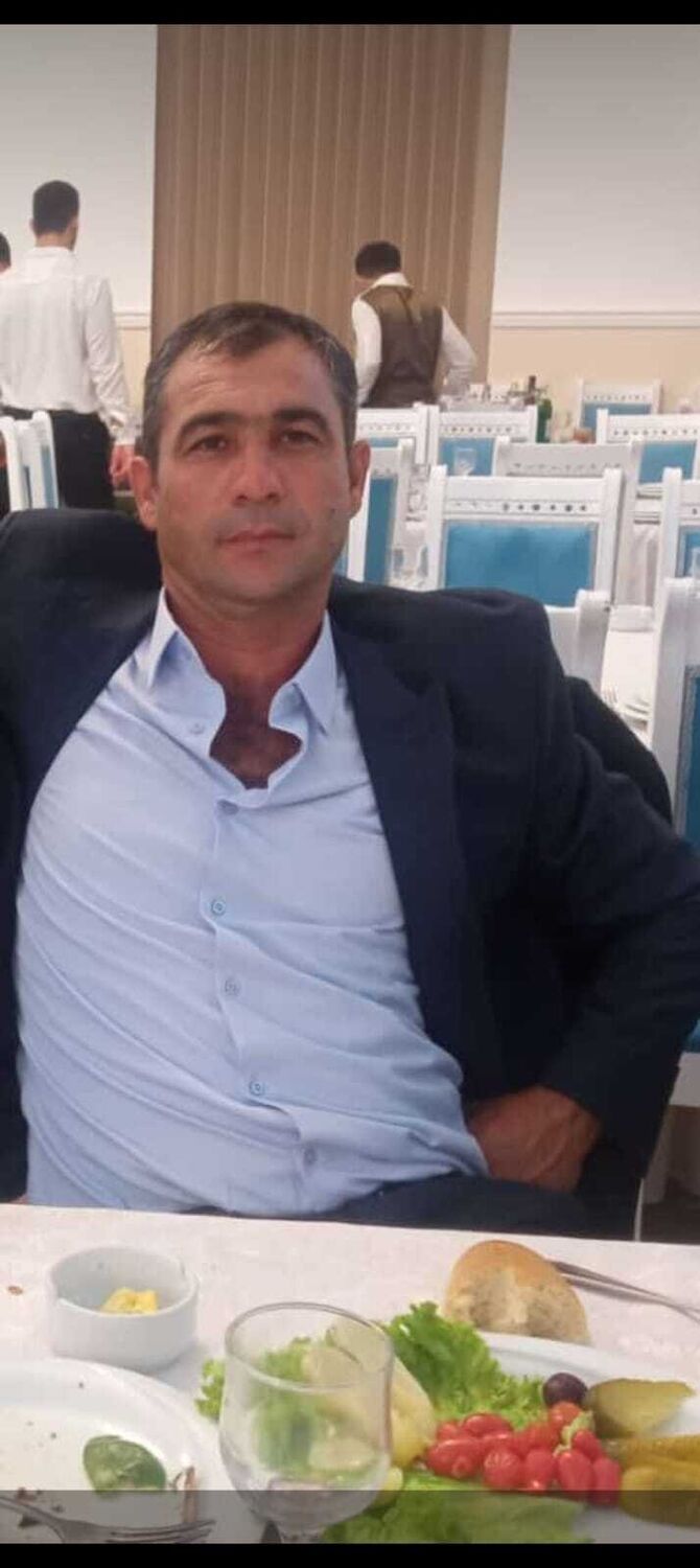  50679759  Ilqar, 44 ,    
