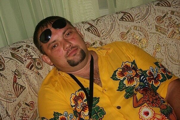  6182399  Andrey, 52 ,    