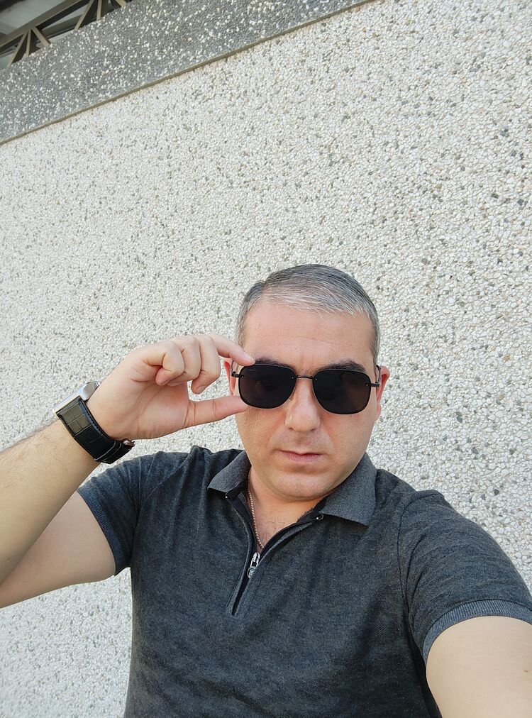 ���� 24193289 ������� Vahan, 40 ���, ���� ���������� � �������