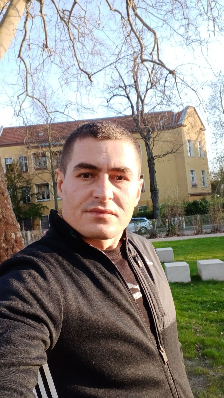  ,   Pavel, 36 ,   ,   , c , 