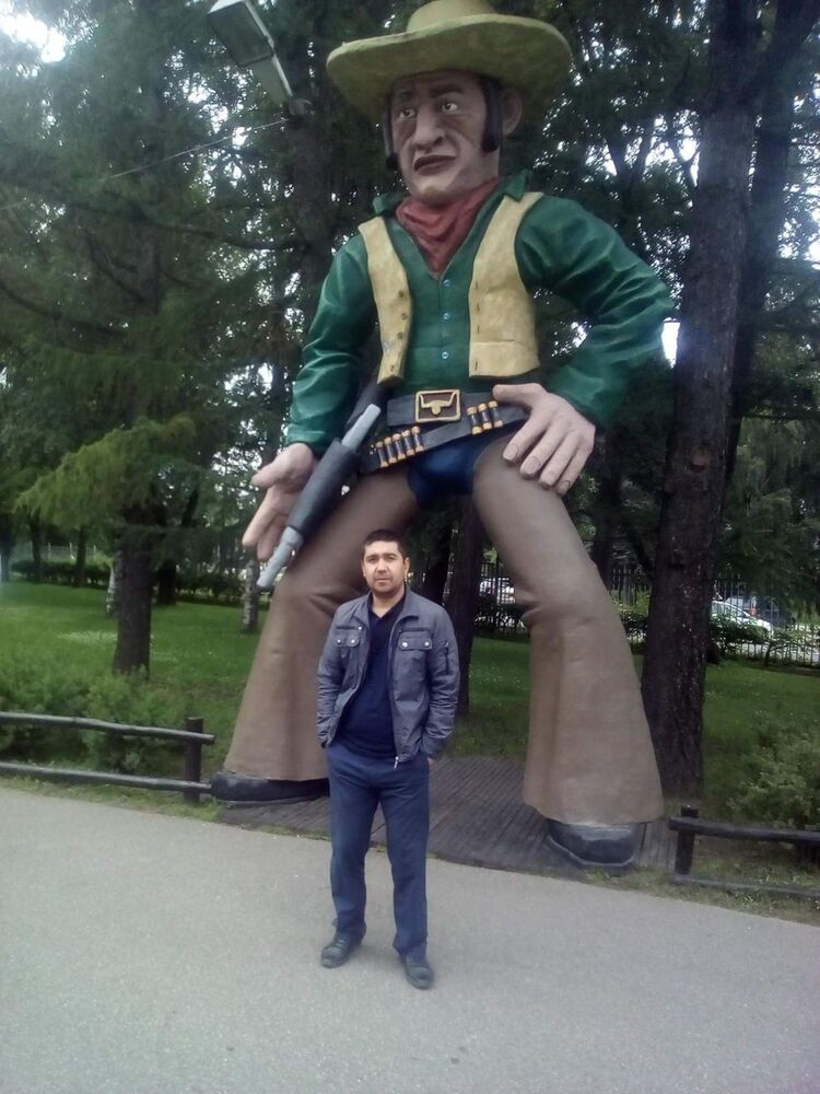  -,   Jasur, 42 ,     , c 