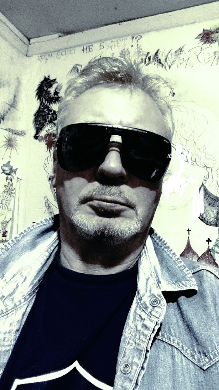  24684389  Vladimir, 55 ,    