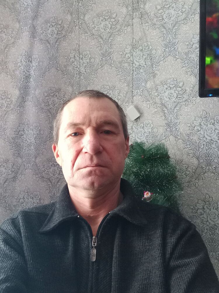  40959879  Sergey, 51 ,    