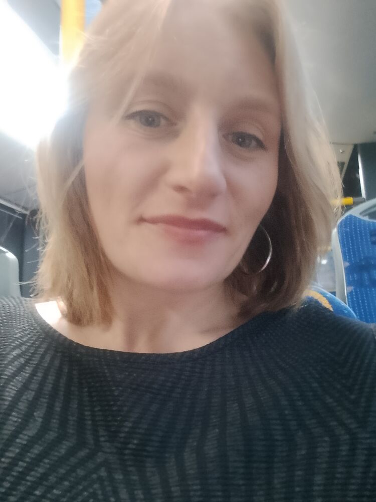  54030699  Stasia, 37 ,    