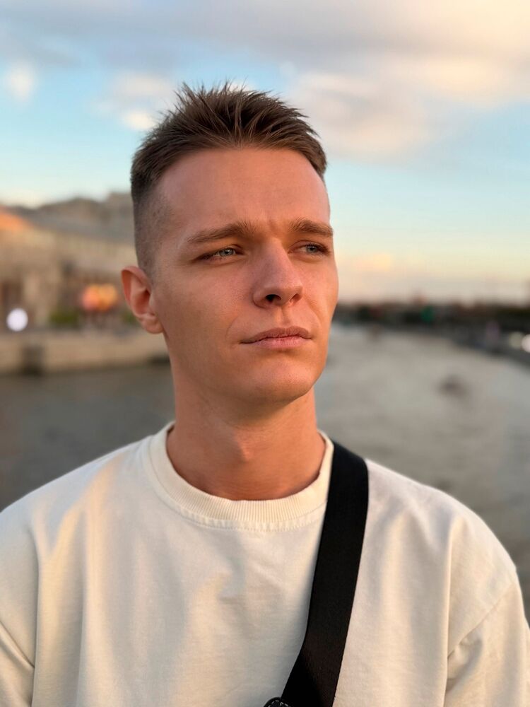 ���� 55377589 ����� ������, 18 ���, ���� ���������� � ����