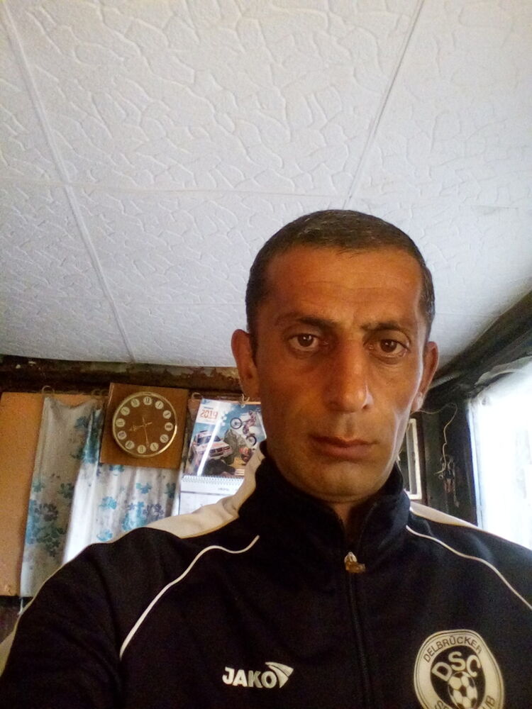  ,   Gevorg, 42 ,   ,   , c 