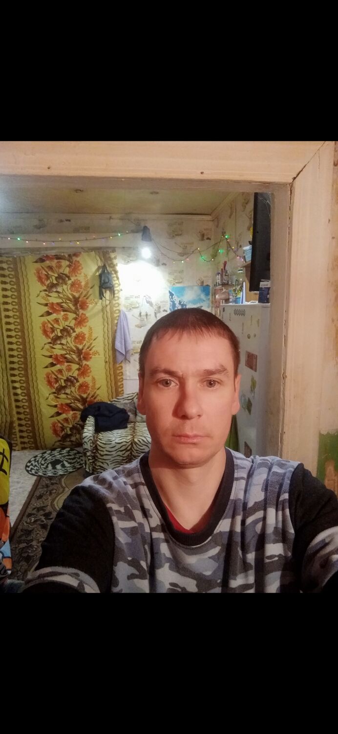 52768989  , 33 ,    