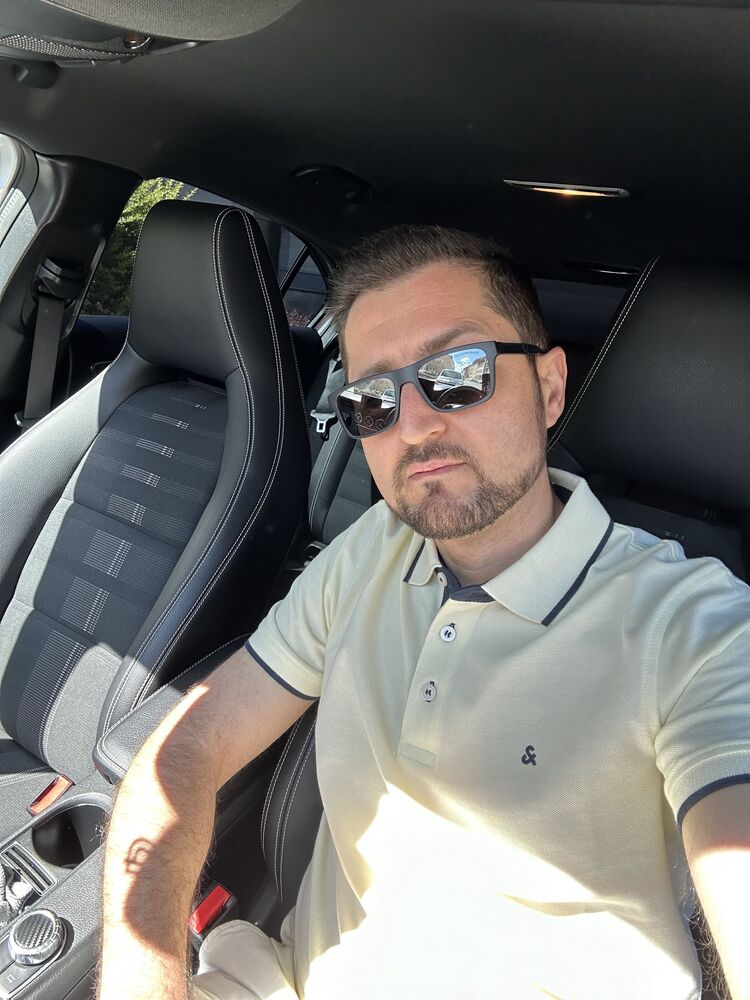  43574399  Nick, 40 ,    Nuernberg