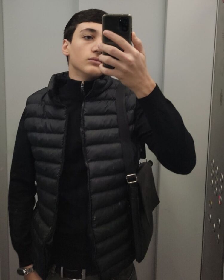 ���� 24180389 ����� Erik, 25 ���, ���� ���������� � �������