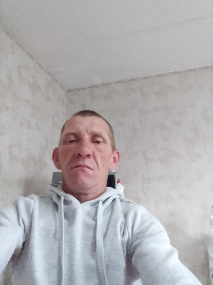 35620779  , 44 ,    