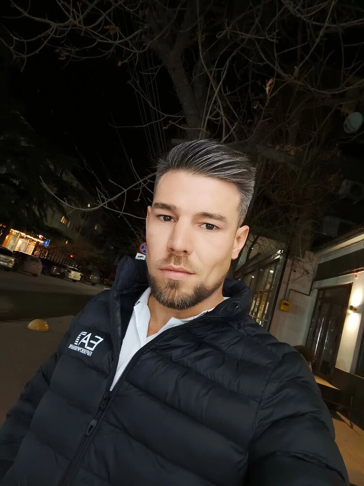  ,   Damir, 35 ,   ,   , c 