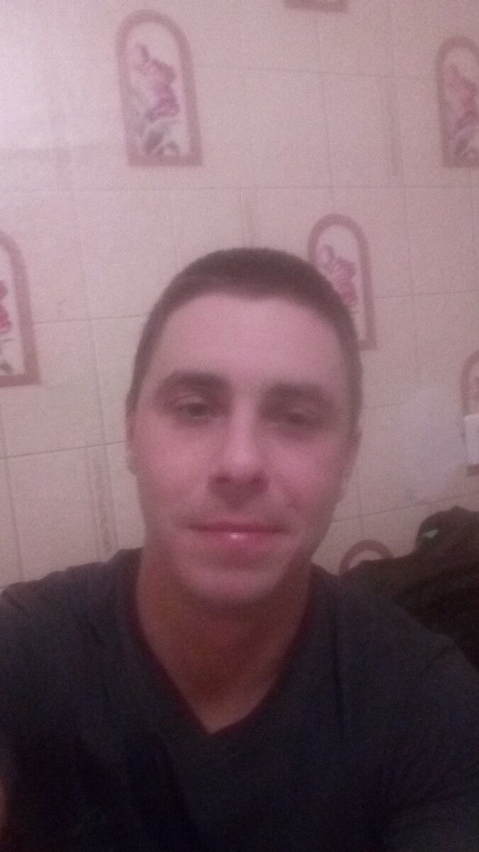  11805069  , 37 ,     