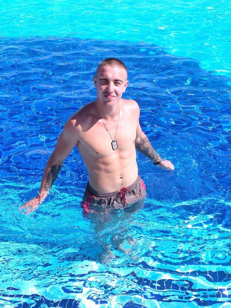  ,   Alex, 29 ,   ,   