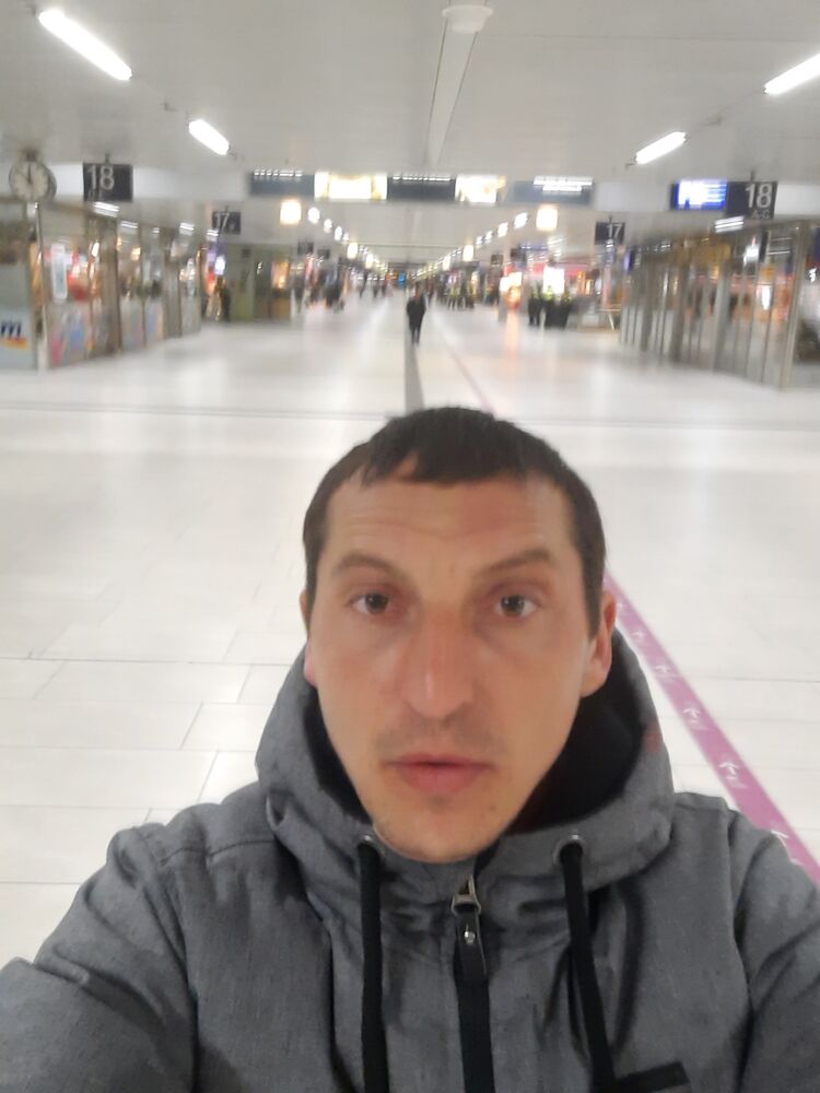  50048339  , 34 ,    Adenau