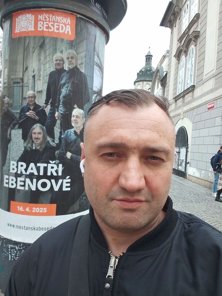  53441979  , 45 ,    Plzen