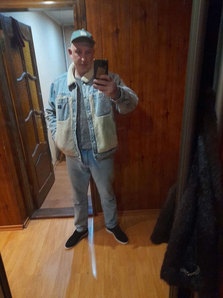  52763089  , 39 ,    