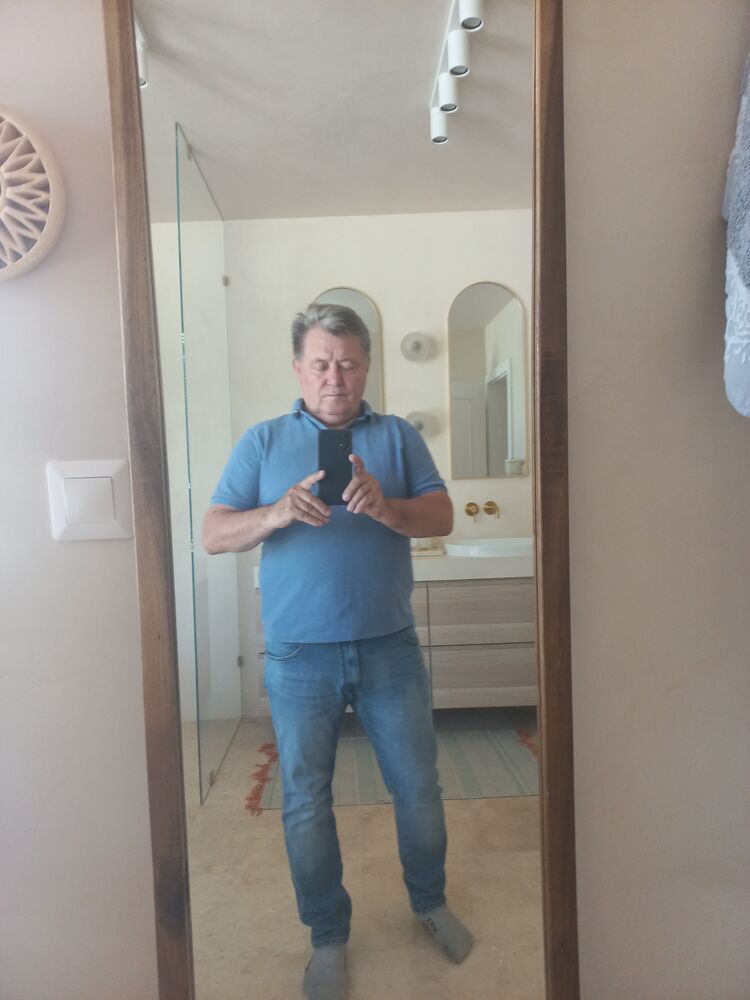  49843009  , 66 ,    