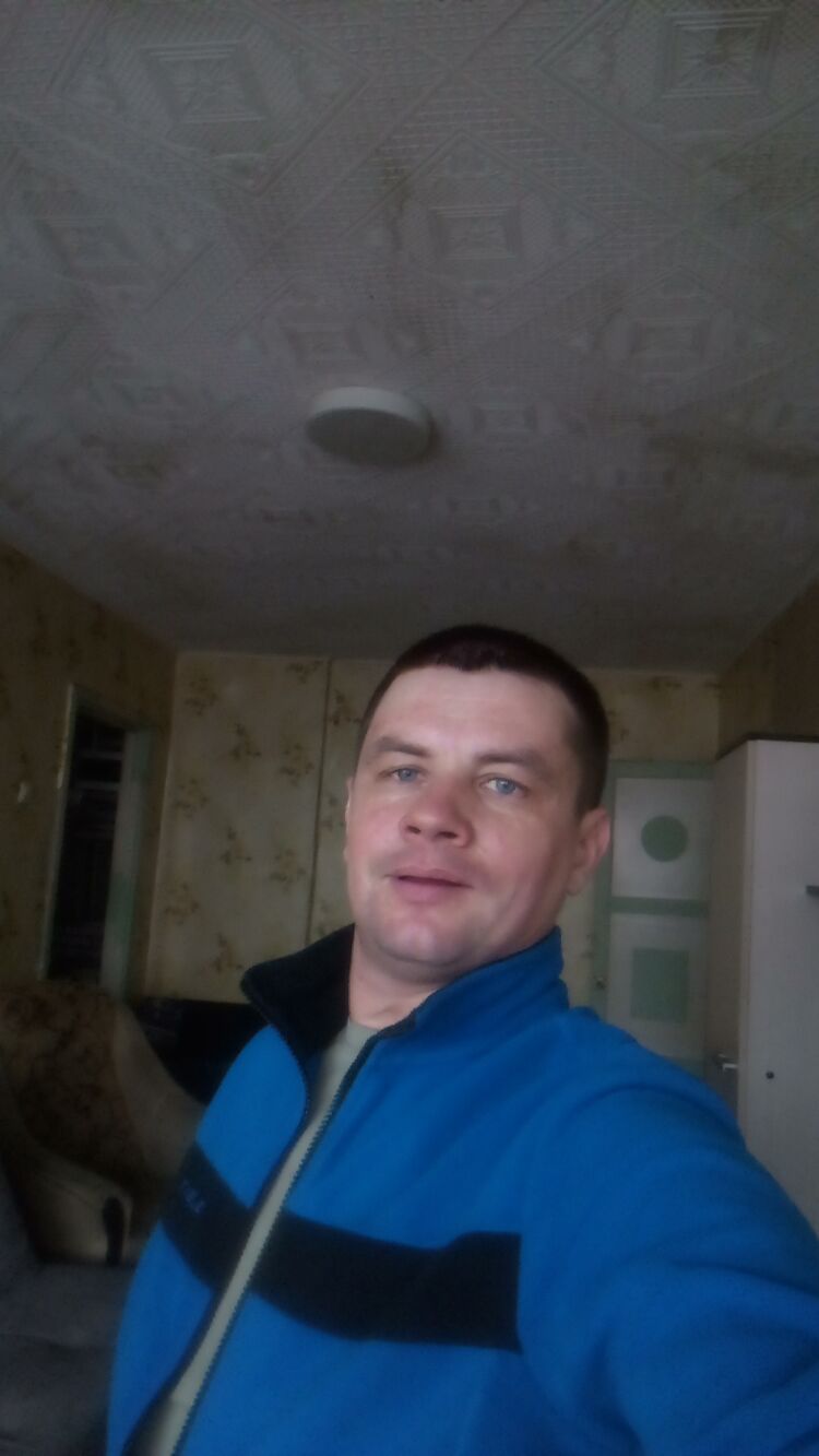 49405779  , 35 ,    