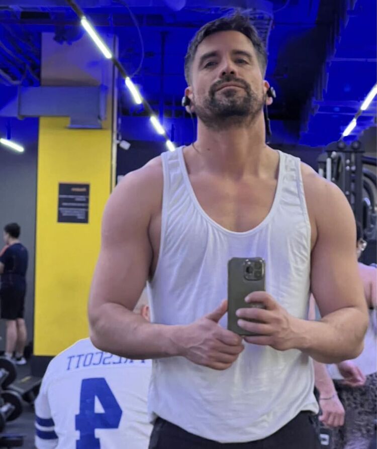 ���� 55908549 ������� Mauro, 32 ����, ���� ���������� � �������