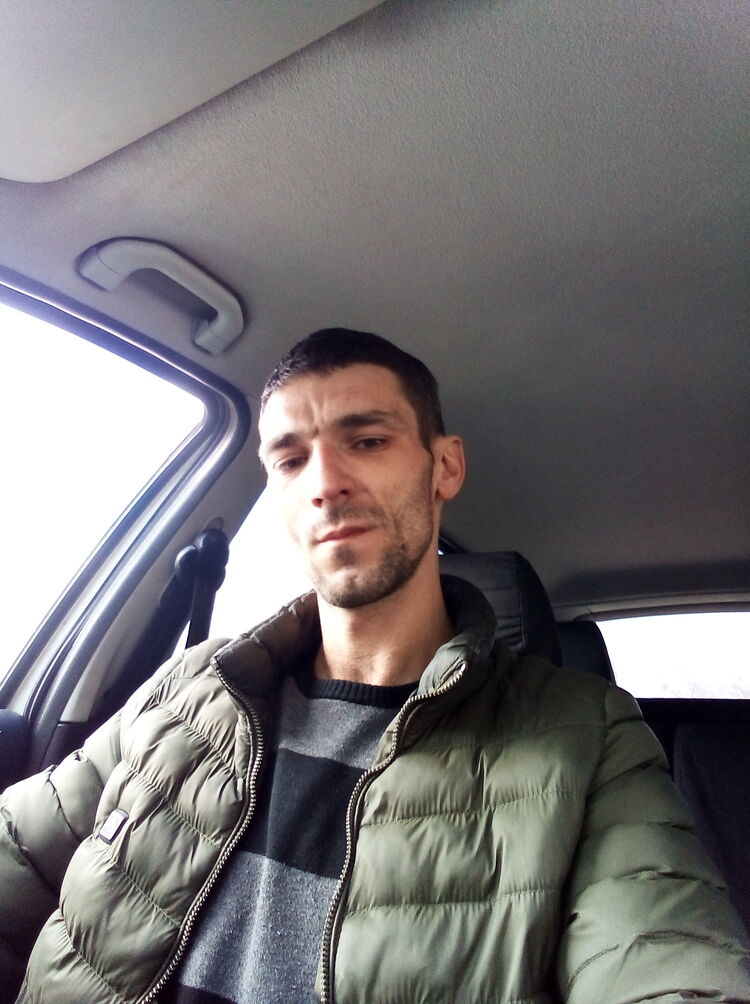  22844789  , 37 ,    