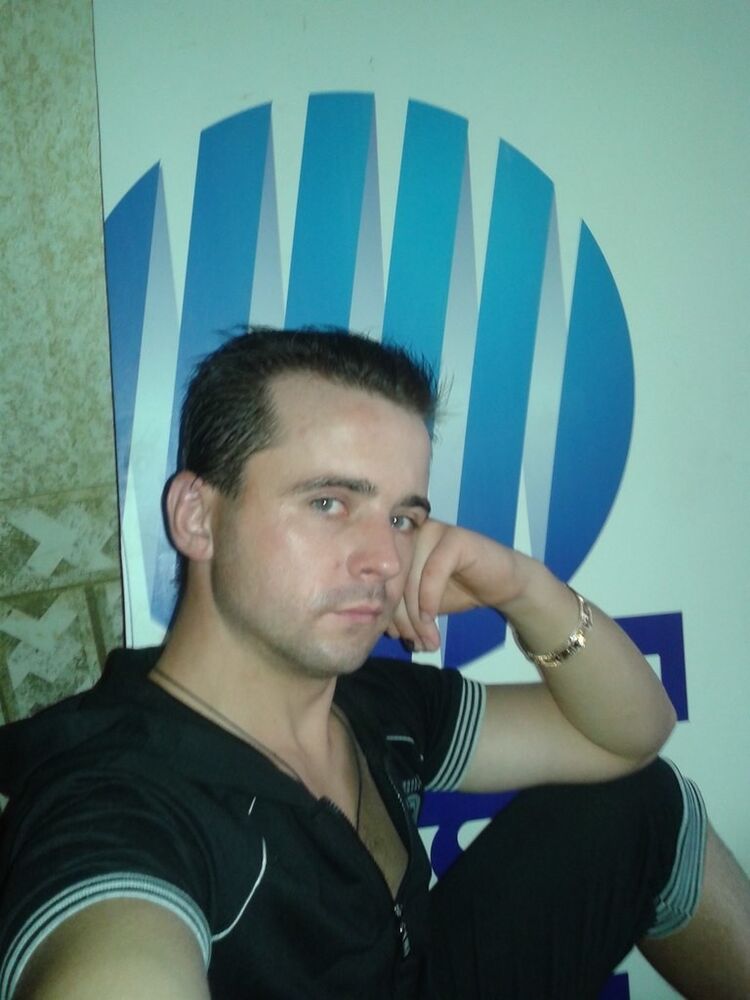  17906989  , 37 ,    