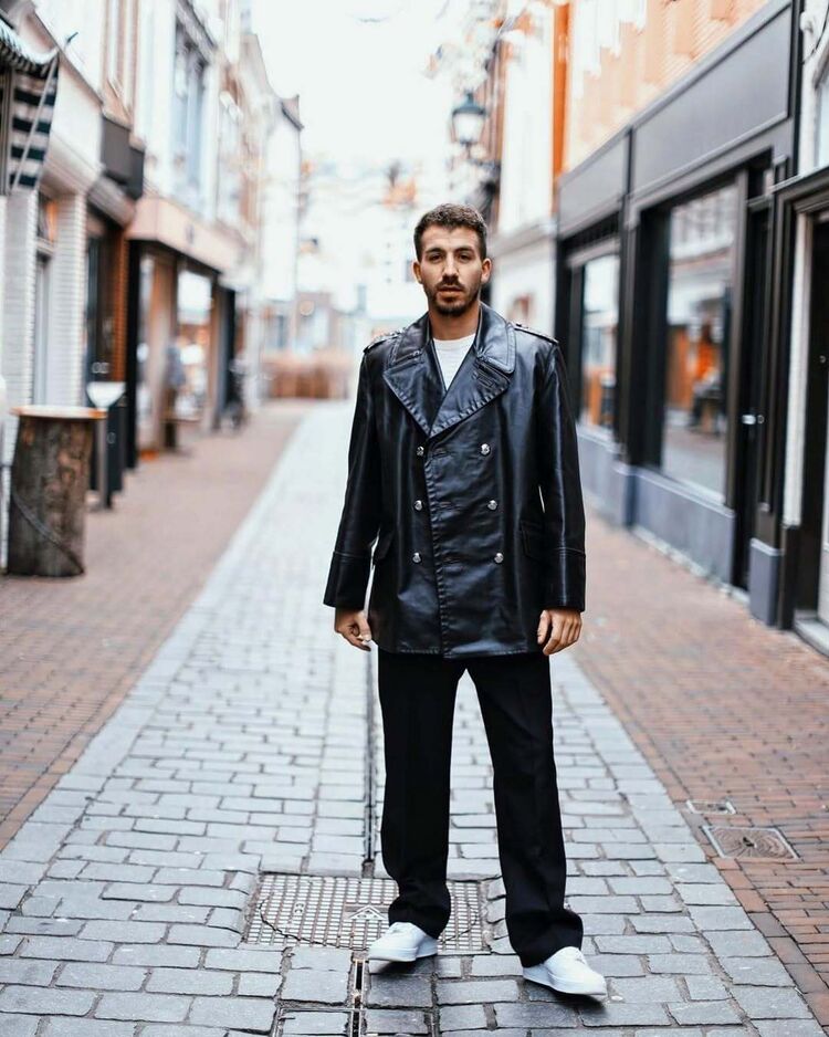 ���� 54820379 ������� ����, 37 ���, ���� ���������� � ����-���