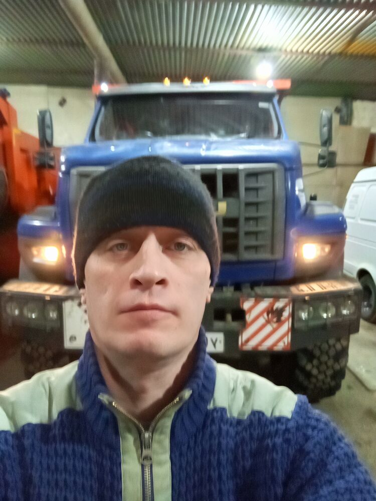  40308539  , 49 ,    