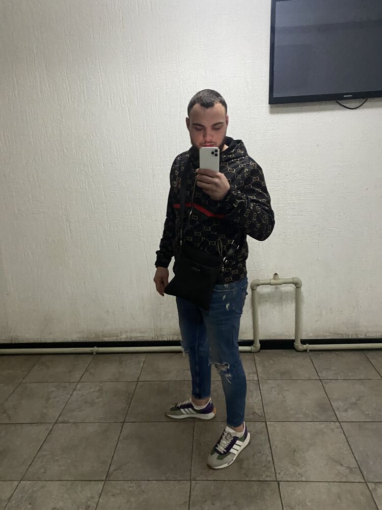  34157969  , 28 ,    