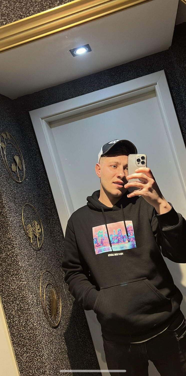  34238149  , 32 ,    