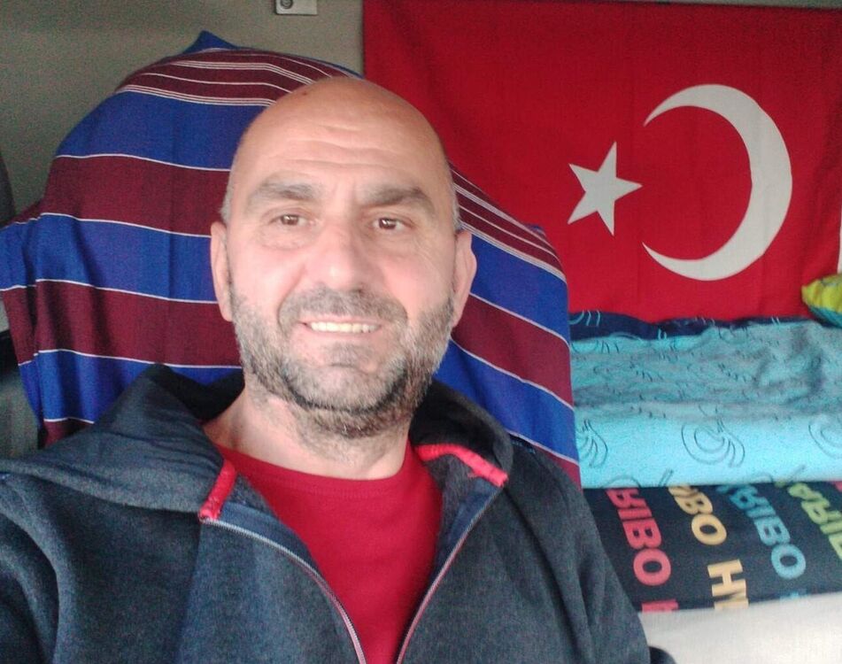  50229699  Murat, 52 ,    