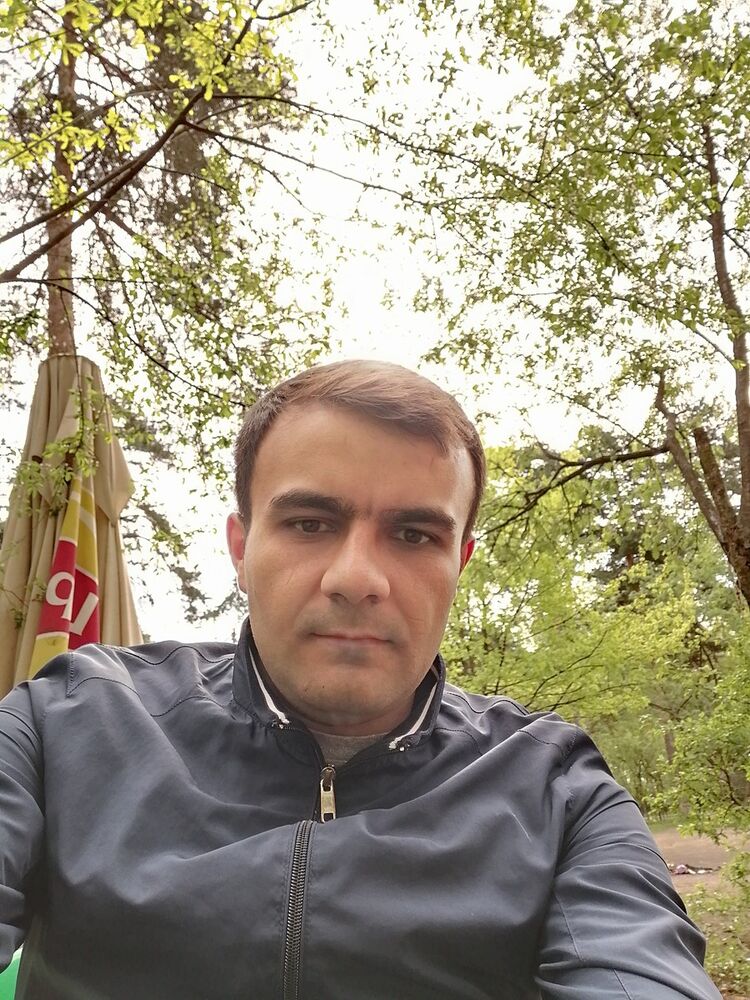  ,   Tahir, 33 ,   ,   , c 