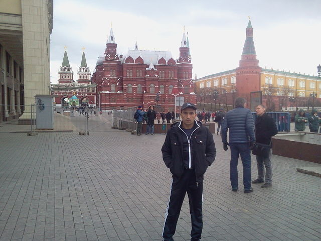  ,   Artur, 40 ,   ,   , c 
