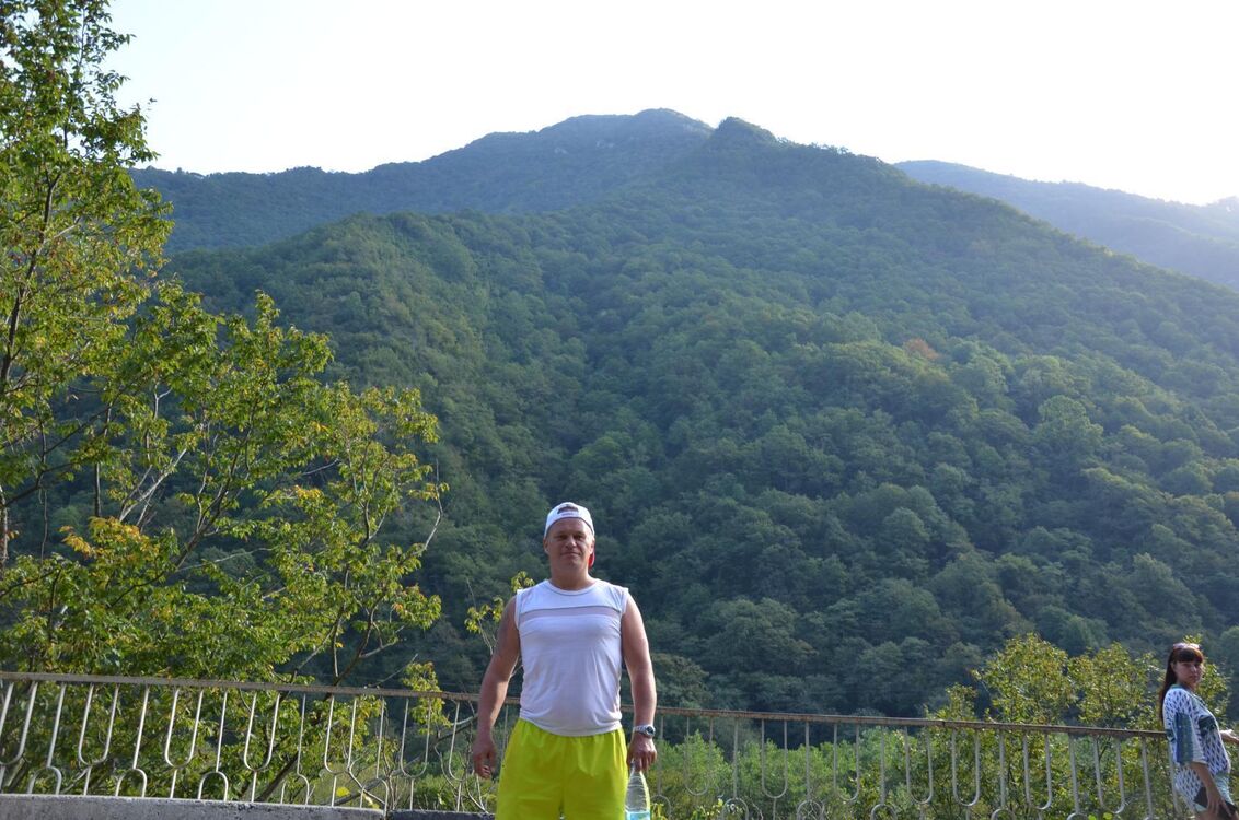  24120609  Sasha, 52 ,    -