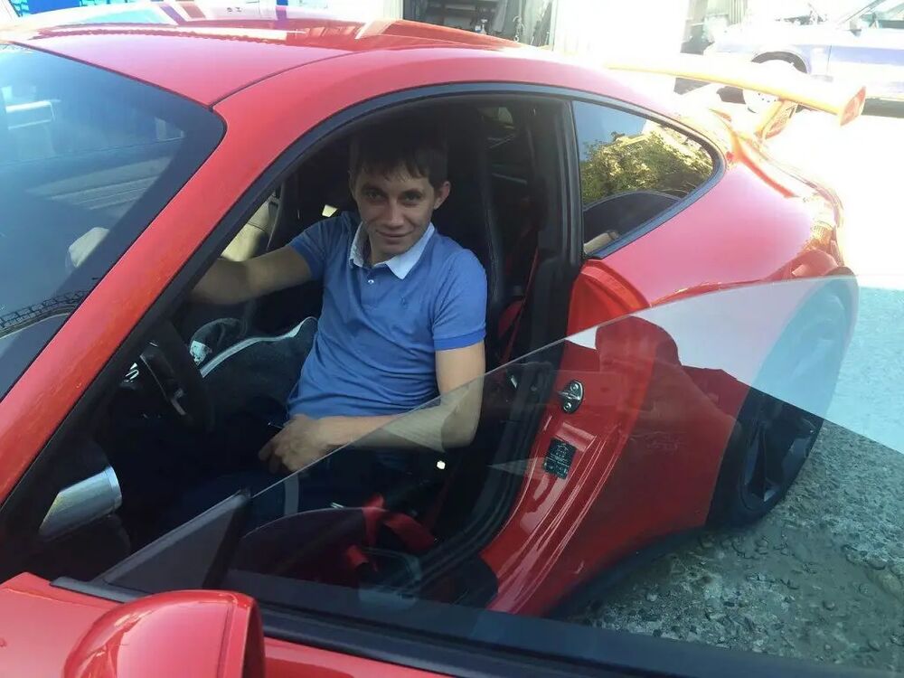  28586789  Yaroslav, 38 ,    