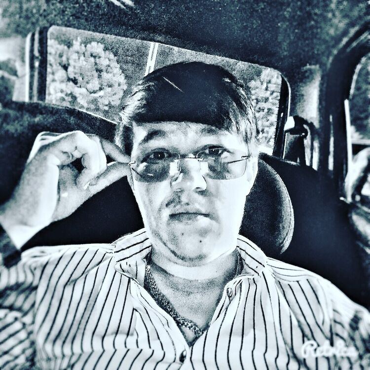 20608379  Aziz, 30 ,    