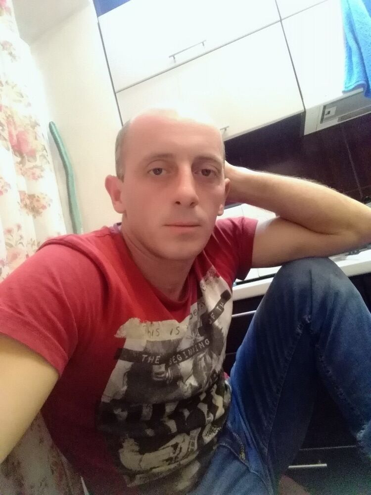  ,   David, 38 ,   ,   , c 