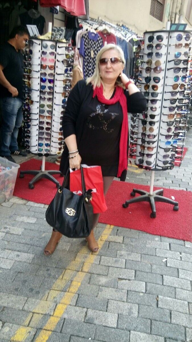  Kadikoy,   Lia, 58 ,   ,   , c 