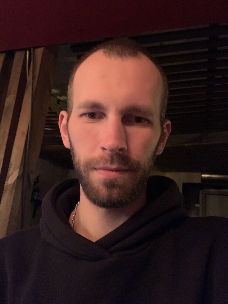  -,   , 37 ,     , c 