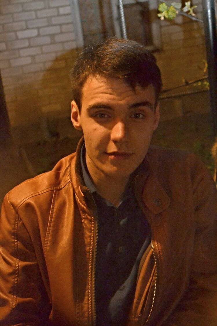  10786379  Alexey, 27 ,    