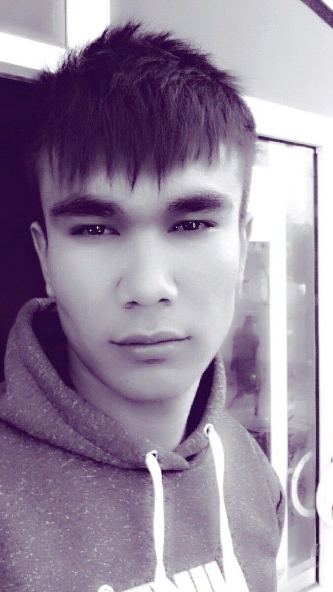  ,   Bekhruz, 30 ,   