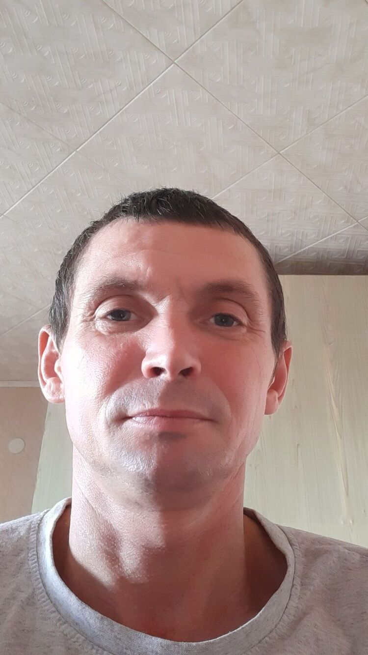  24098919  , 43 ,    