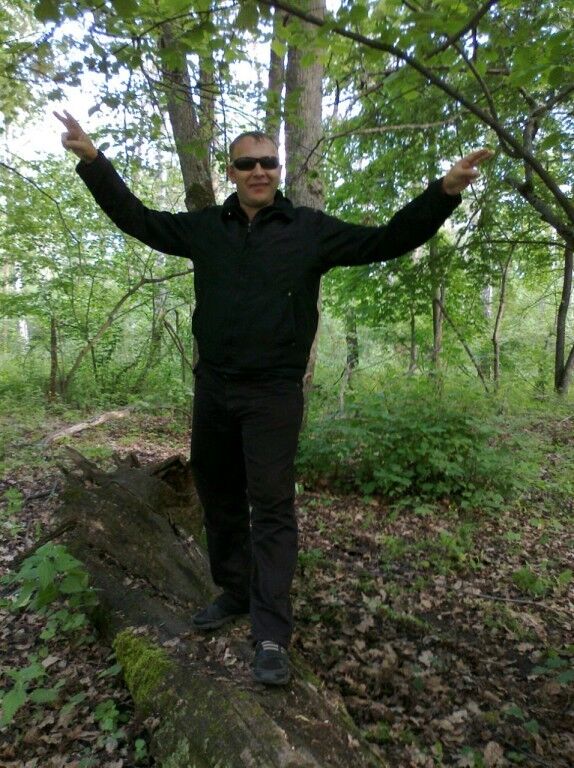  ,   Andrei, 44 ,   ,   , c , 