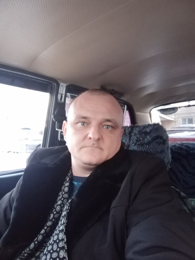  46936209  , 37 ,    