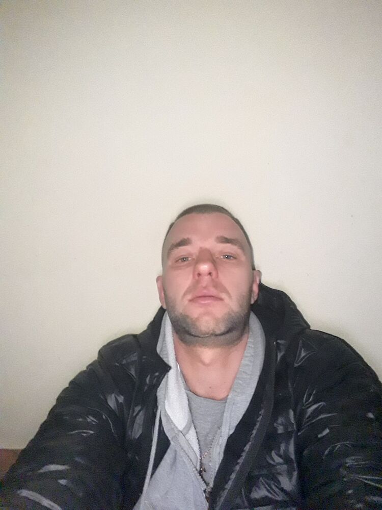  15571579  , 39 ,    