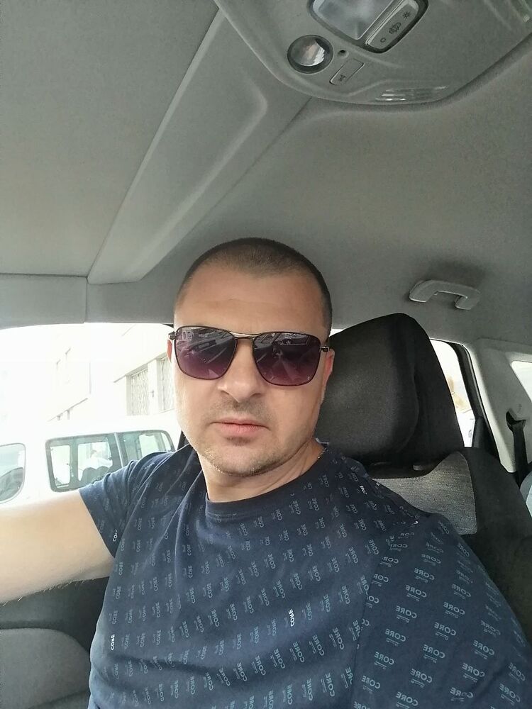  48457539  , 44 ,    