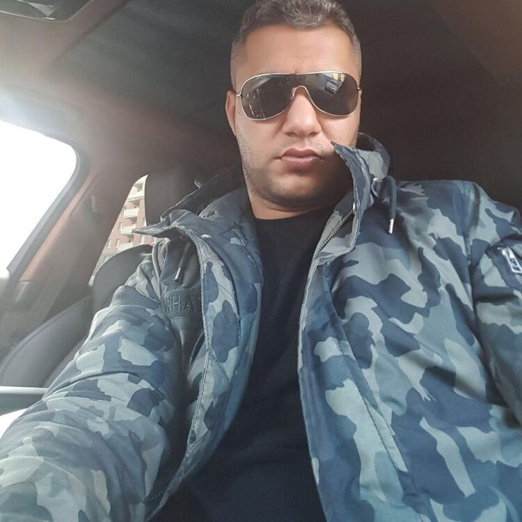  11225559  Nadim, 37 ,    