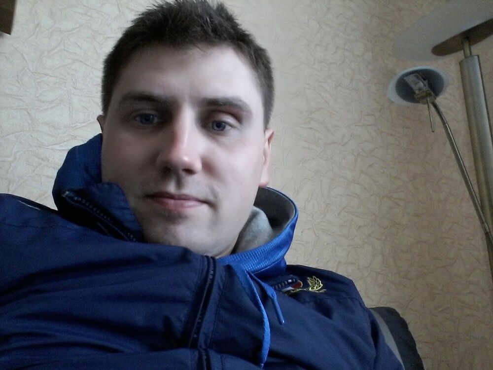  ,   Max, 47 ,   