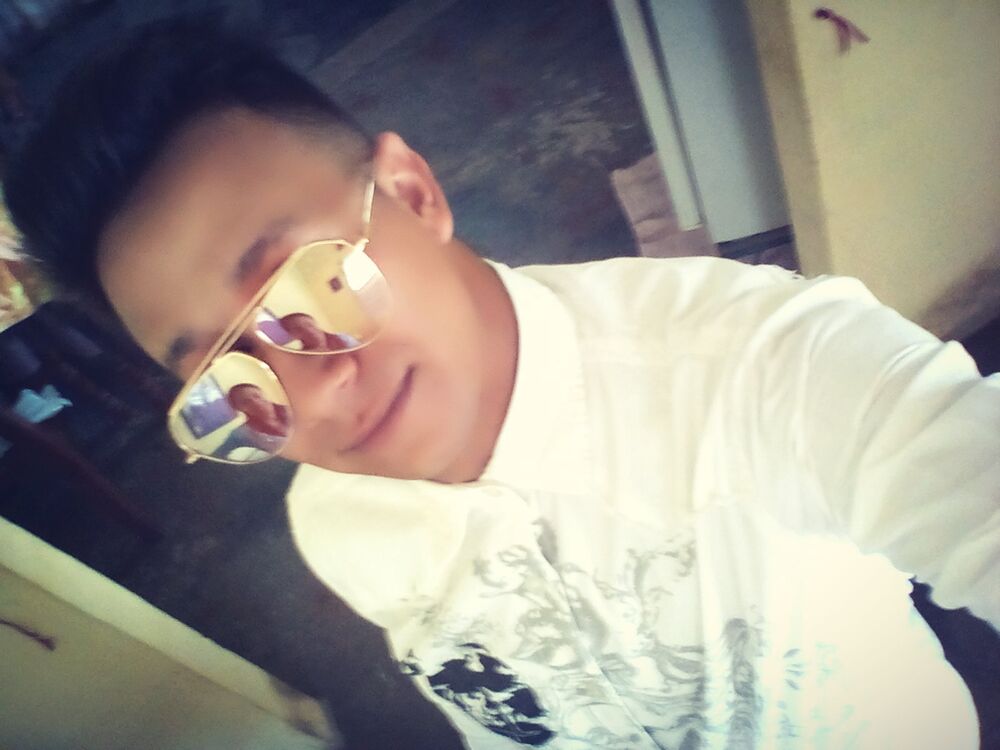  49865279  Alberto, 30 ,    -