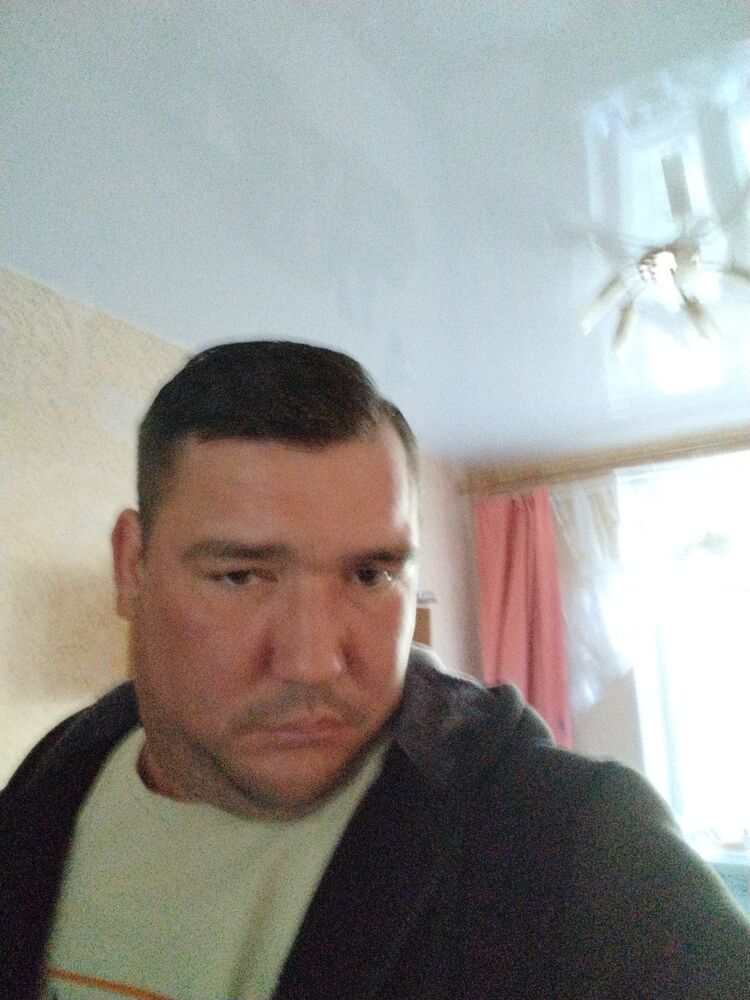  46385499  Denis, 38 ,    