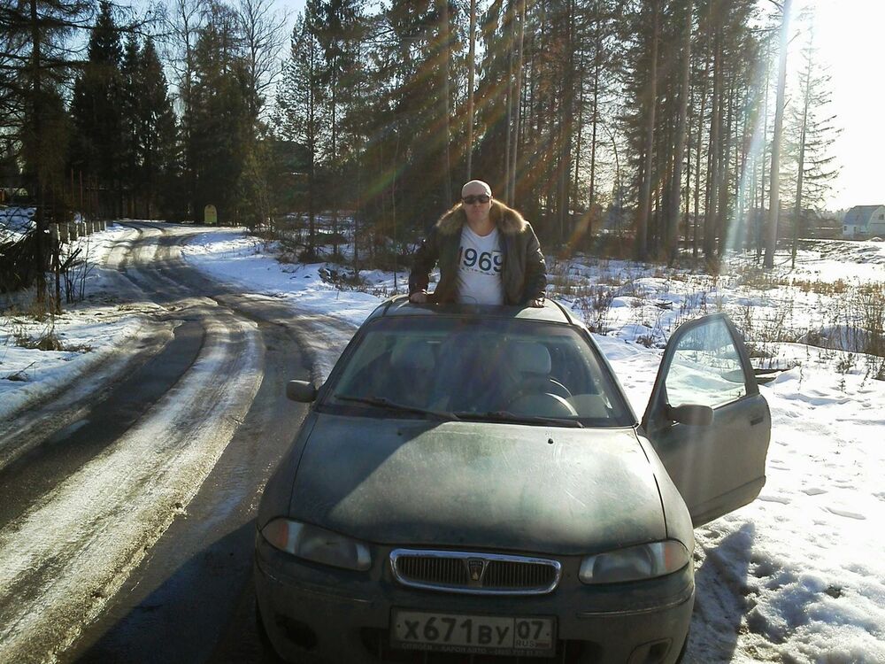  11951679  Eduard, 57 ,    